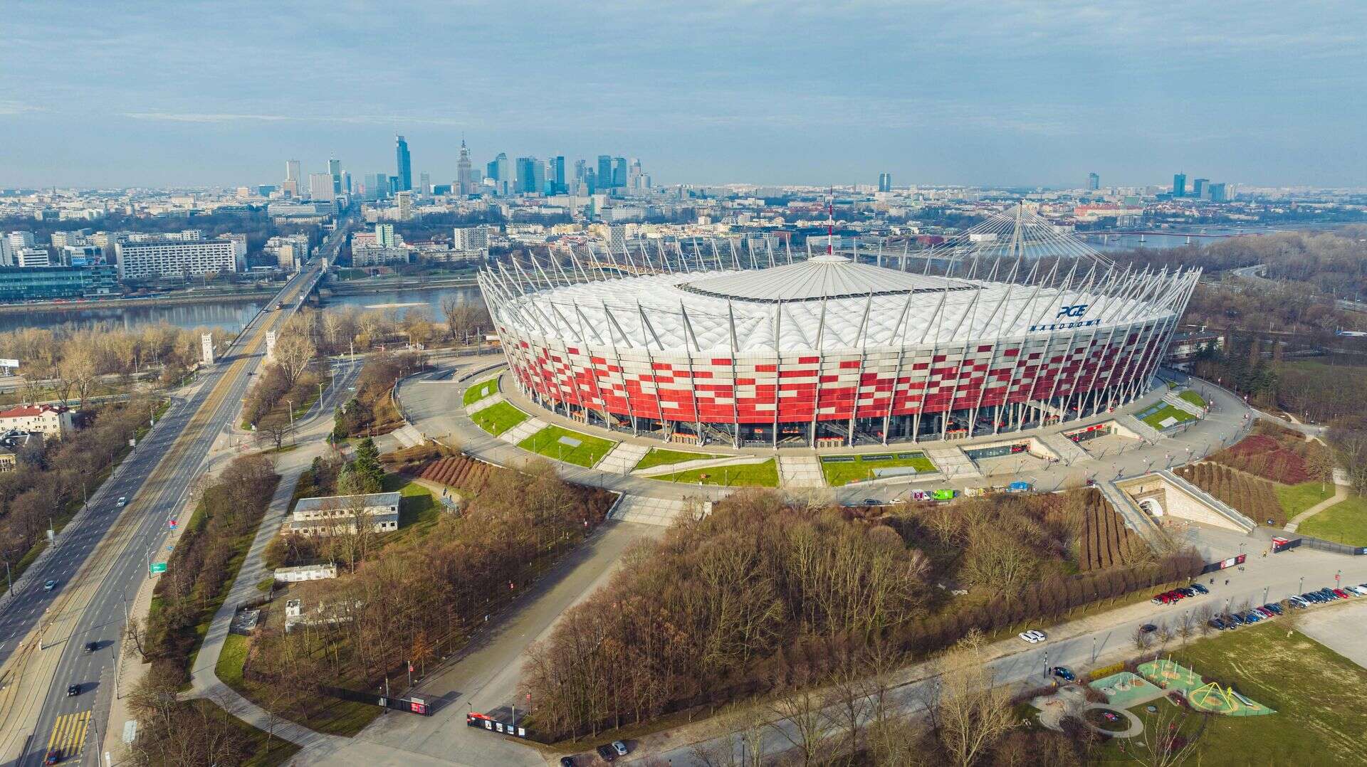 Polska piłka Jeszcze drożej niż za mecz reprezentacji. Najważniejszy punkt negocjacji PZPN z PGE …