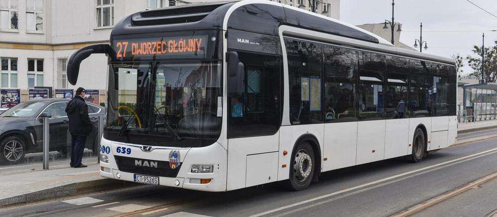 Oficjalny komunikat MZK Więcej autobusów i tramwajów na ulicach Torunia