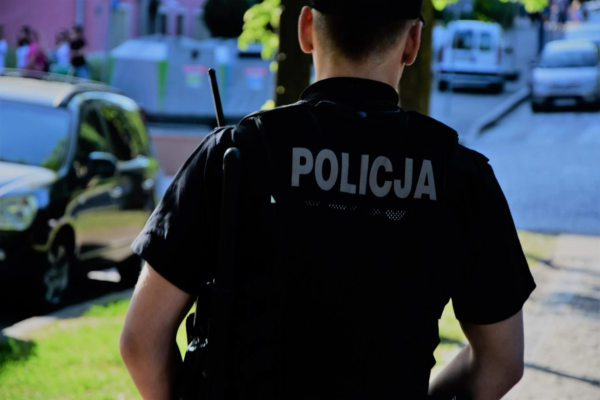 STRASZNE Porwanie młodej kobiety w Warszawie! 39-latek zamknął ją w aucie i odjechał. Krzyki nie pomogły