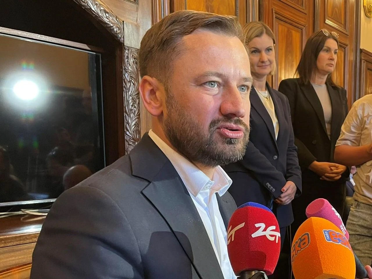 Samorząd Miszalski zostanie odwołany, czy zachowa stanowisko? Sondażowy wynik referendum w Krakowie