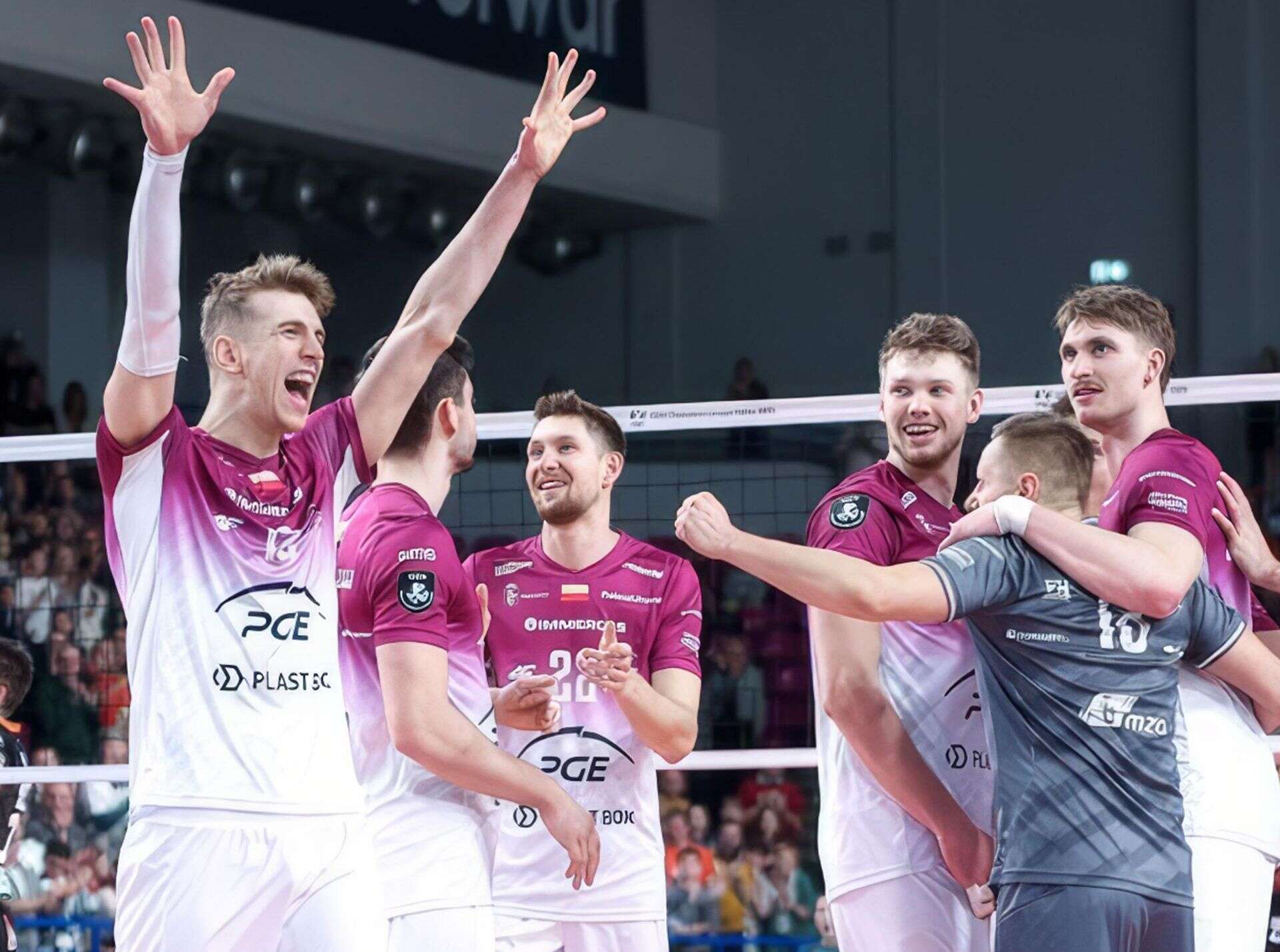 Jednostronny mecz gigantów PGE Projekt jak walec w Kędzierzynie. Kurek zawiódł, Zaksa nie miała nic do powiedze…