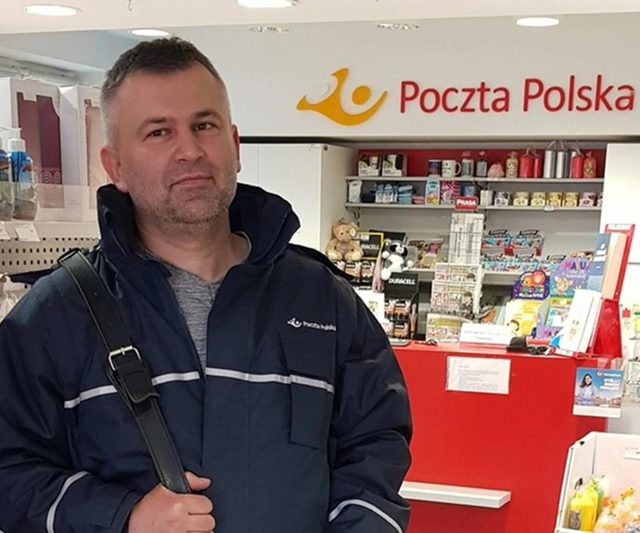 Wielkie brawa za postawę! Listonosz bohater uratował życie kobiety! Dramatyczne chwile. Wszystko przez 