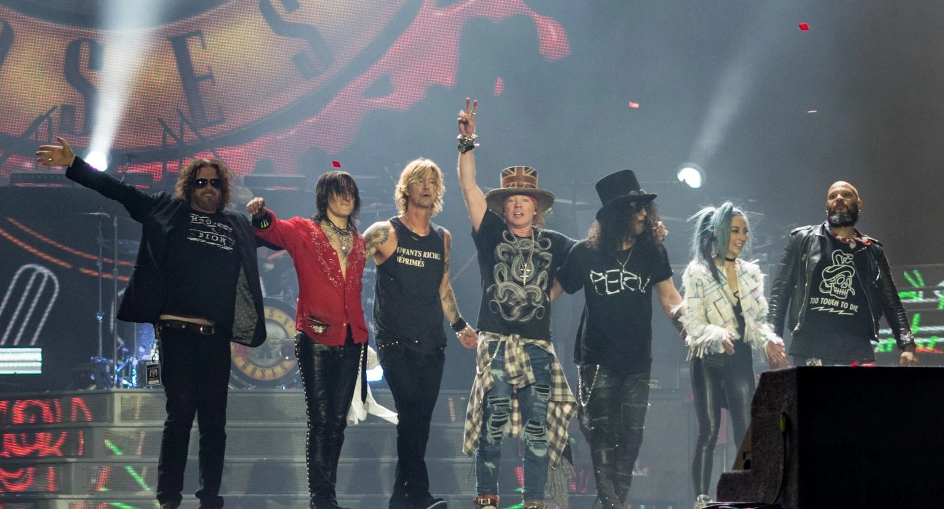 ZMIANY W KOMUNIKACJI MIEJSKIEJ Guns N' Roses w Warszawie 2025. Jak dojechać i wrócić z koncertu na PGE Narodowym?