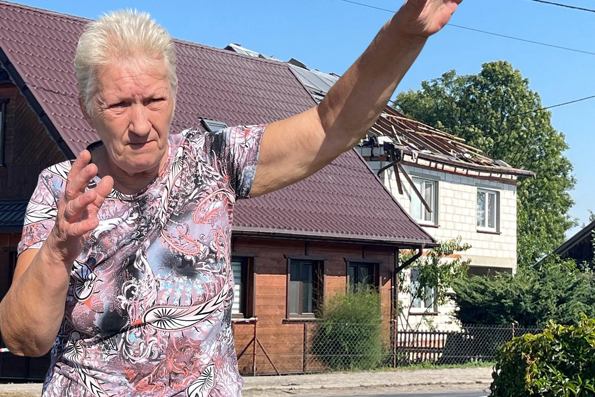 Przerażające! Rosyjski dron spadł na dom w Wyrykach. Huk był ogromny. 