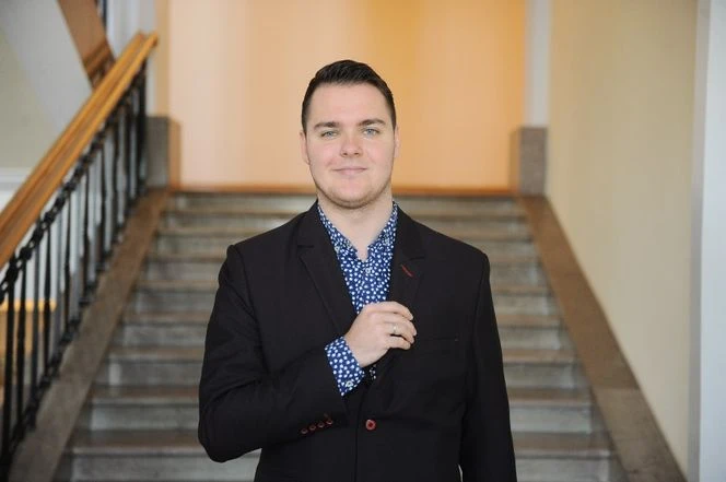 zaskoczenie? Bliski współpracownik Andrzeja Dudy wstąpił do Konfederacji! Tak tłumaczy swoją decy…