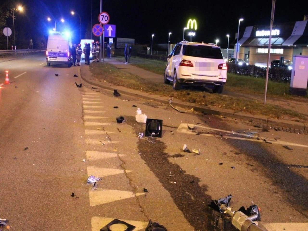 Niebezpiecznie na drodze Pijani Ukraińcy rozbili się na skrzyżowaniu. Chwile grozy w Wejherowie