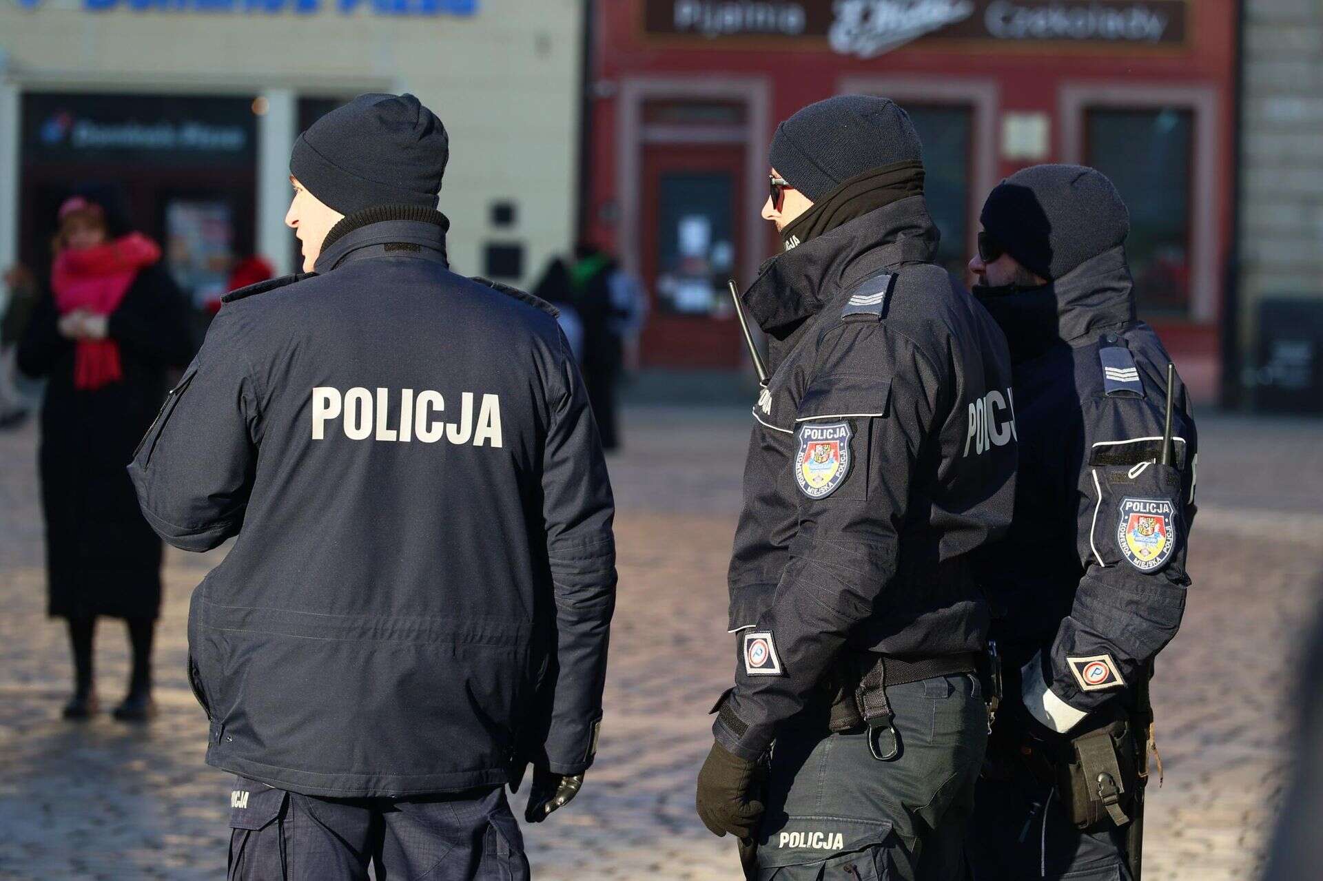 Szok! Rodzice pogryźli policjantów. Pijani 