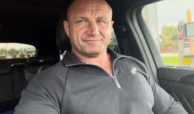 na tę chwilę czekają tłumy Mariusz Pudzianowski niespodziewanie rozpoczął wielkie odliczanie. Na tę chwilę tłum…