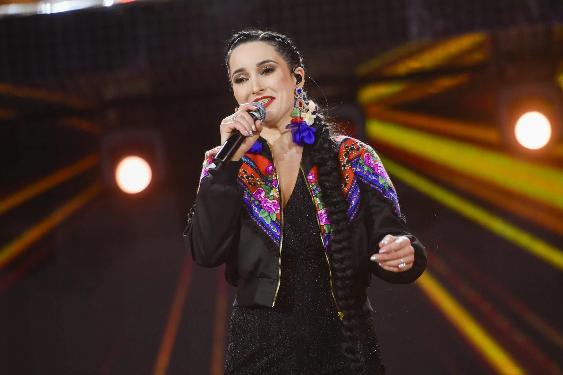 Znamy imię! Gwiazda disco polo urodziła! Ciążę ukrywała niemal do samego końca