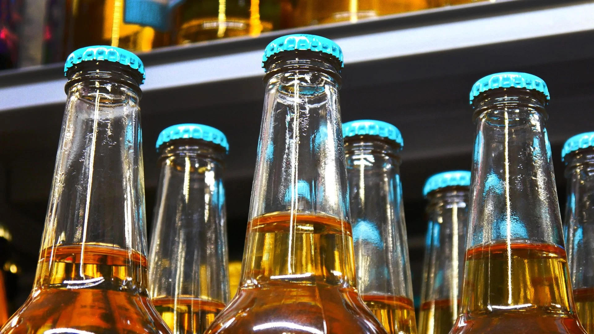 CISZA ALKOHOLOWA Nocna prohibicja w Warszawie tylko na próbę? Oburzenie na sali: 