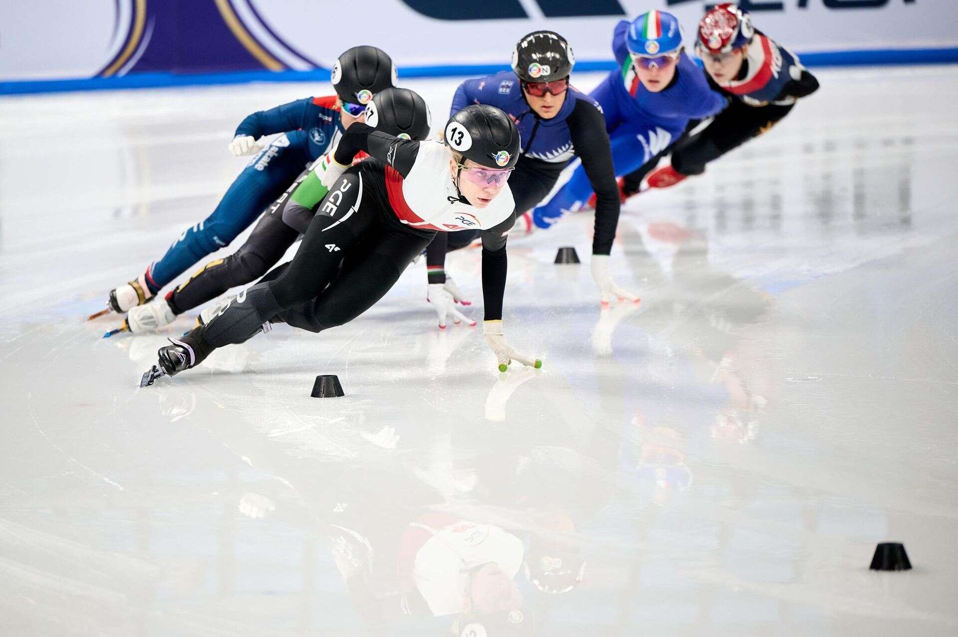 Łyżwiarstwo szybkie Rekord Polski podczas mistrzostw świata w short tracku! Od soboty w Chinach walka bi…