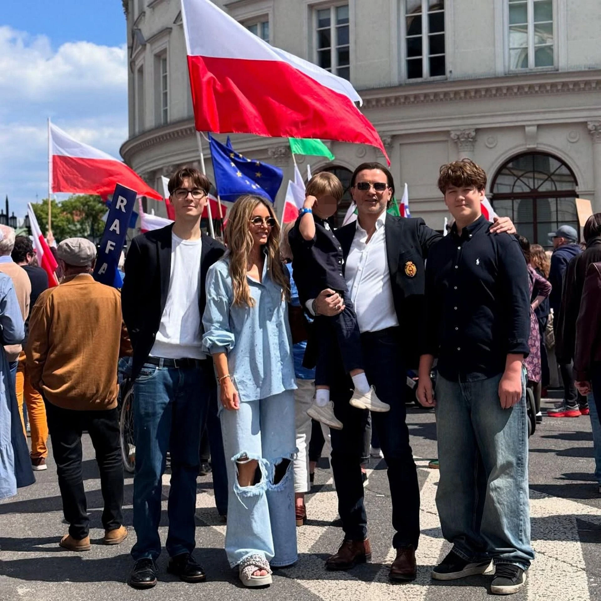 DUŻO ZDJĘĆ Tłum gwiazd na 