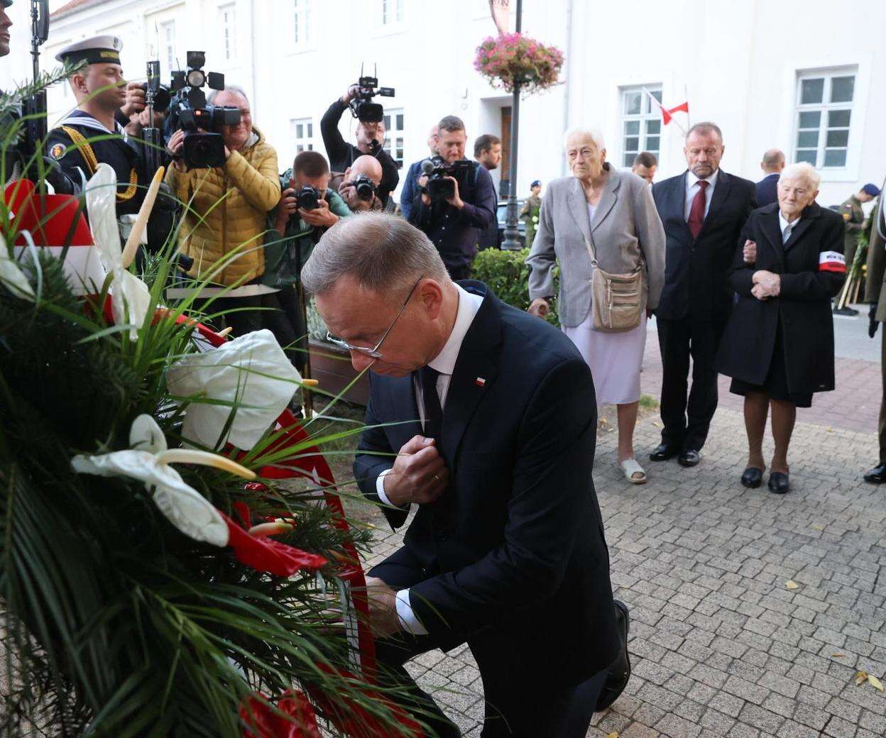 Mamy zdjęcia Poruszające wystąpienie Andrzeja Dudy w Wieluniu. 