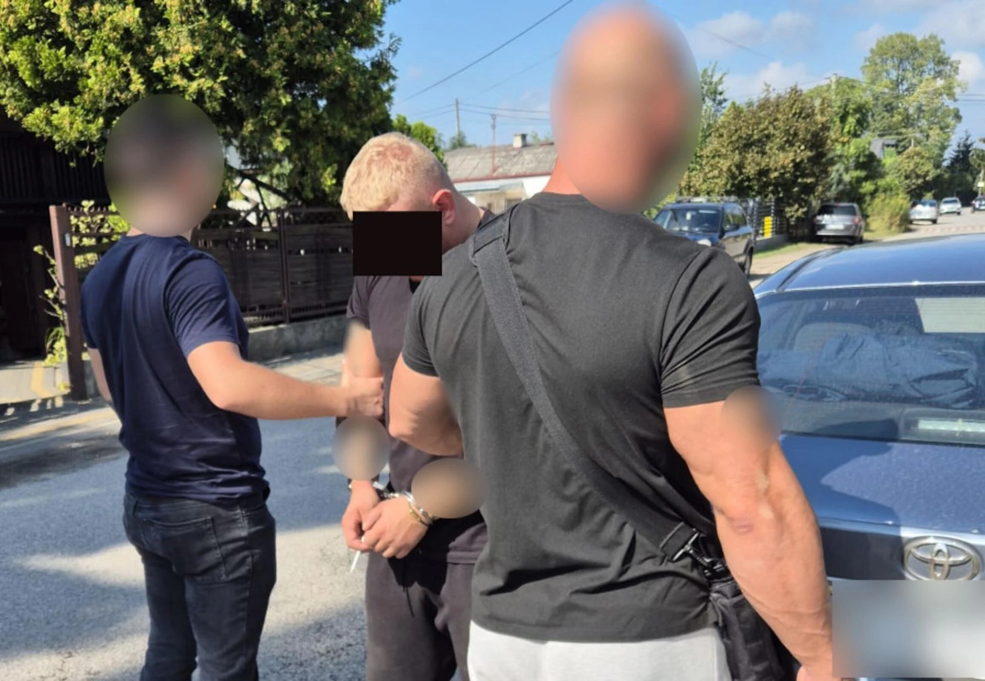 CIOS W NARKOBIZNES Dwa zatrzymania w Warszawie. Ujawniono magazyn pełen narkotyków