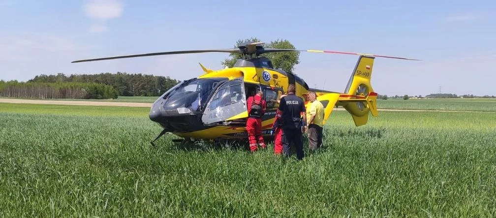 Parzniewice. Wypadek autobusu 23.06.2021 okazał się tragiczny. Zginął kierowca, ra...