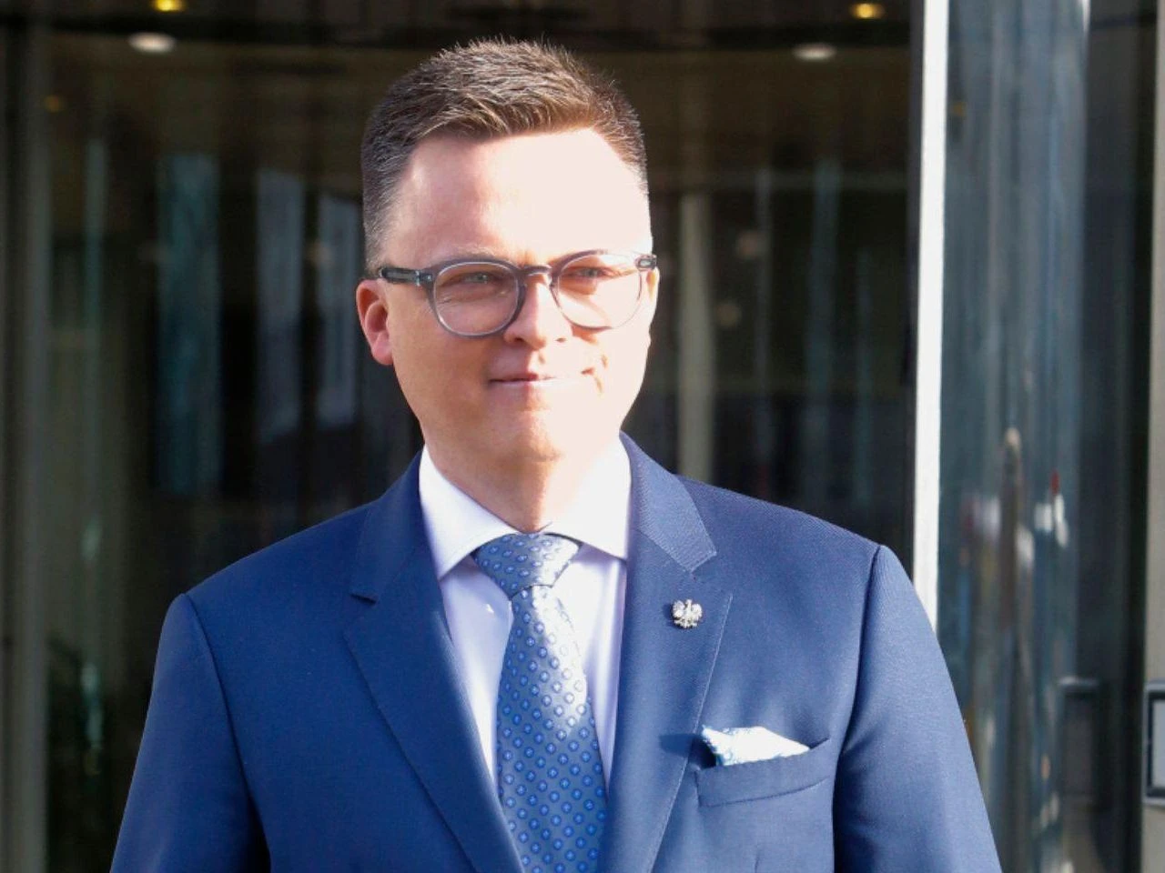 Kłótnia w koalicji Składka zdrowotna: ostry spór Lewicy z Hołownią