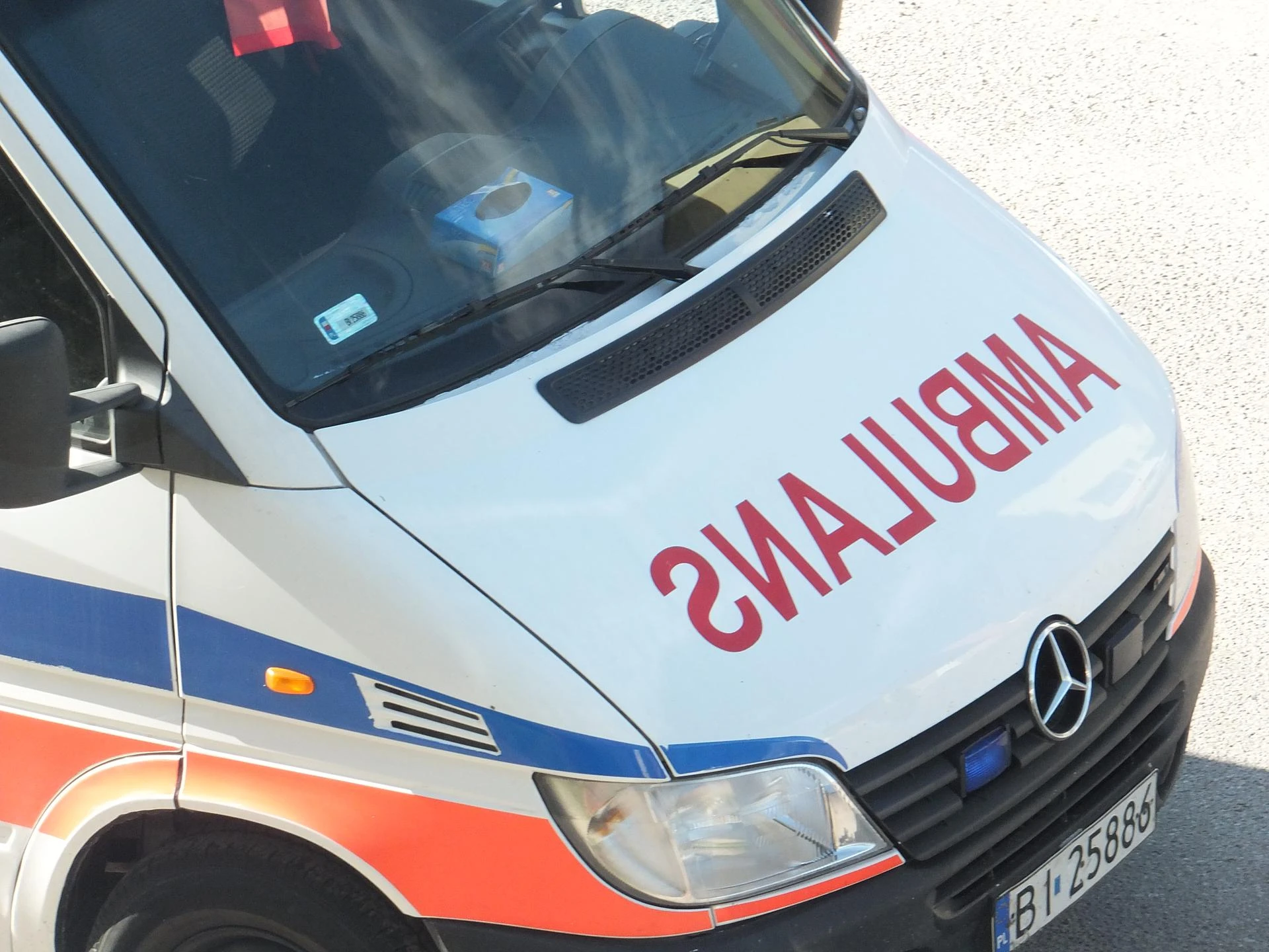 Białystok. 70-letni kierowca potrącił 14-letnią rowerzystkę. Nastolatka w szpitalu