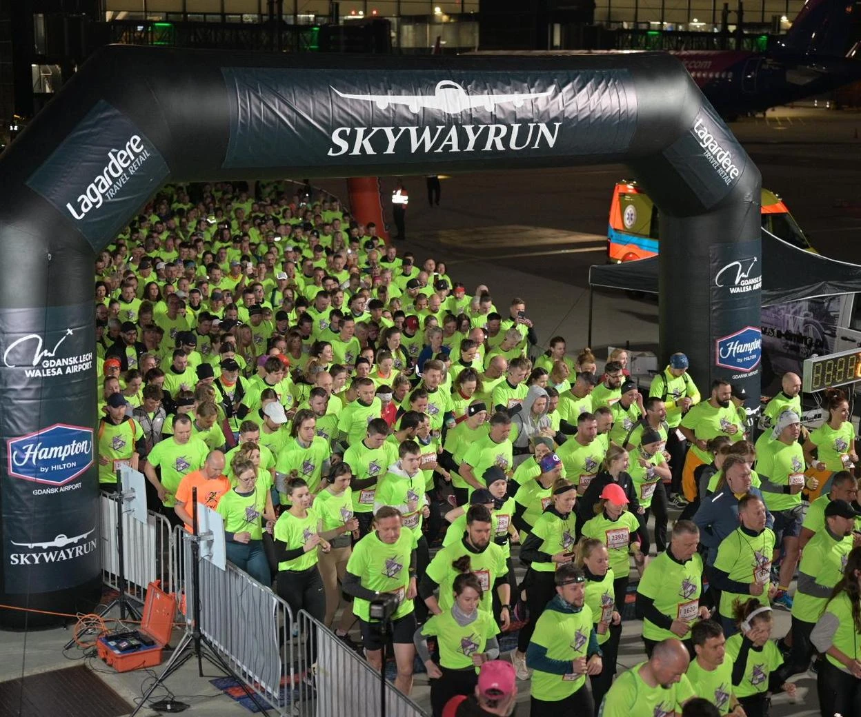 Wydarzenia Pobiegnij nocą przez lotnisko. Ruszyły zapisy na Skywayrun Airport Gdańsk 2024