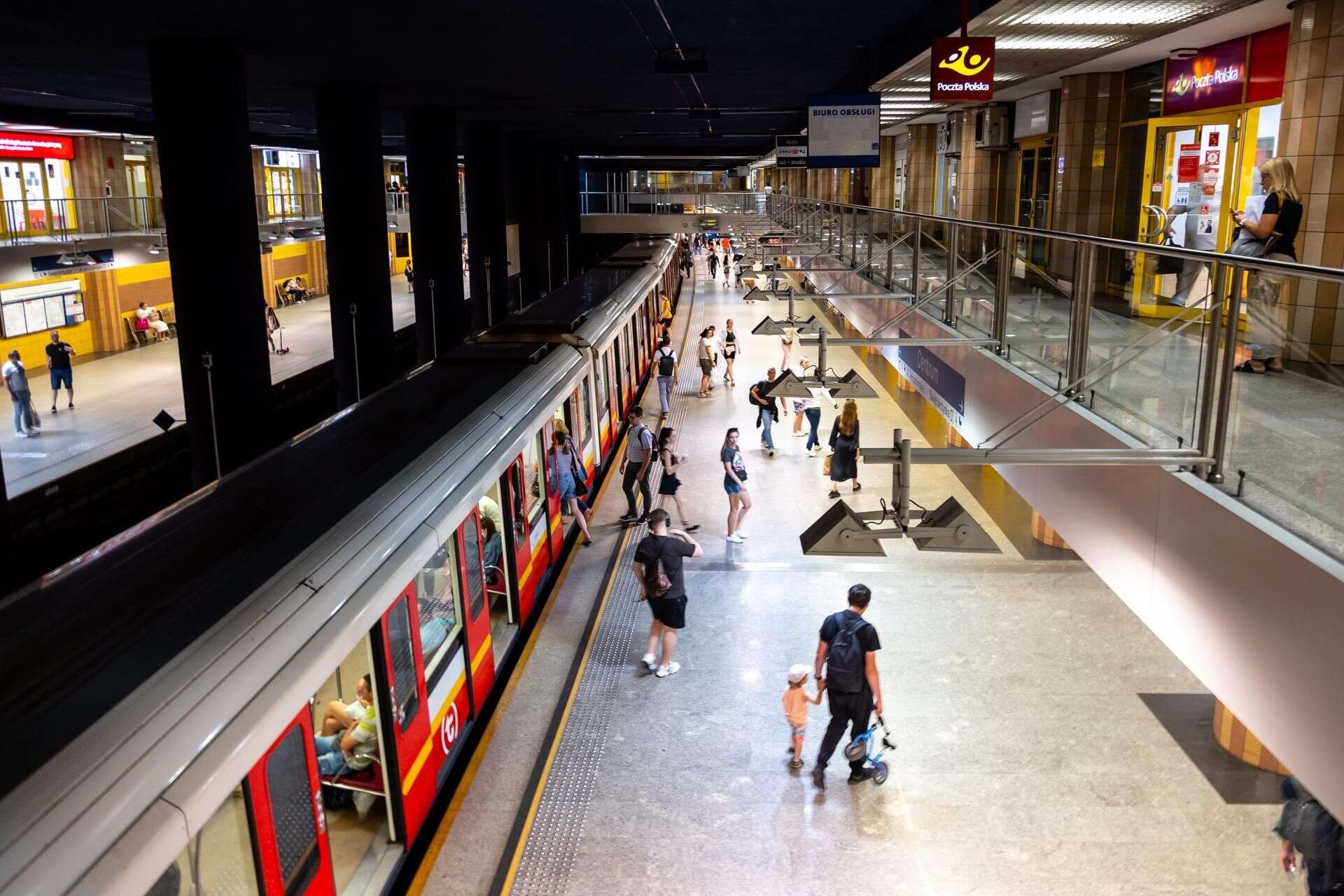 sprawdź W weekend zamkną metro. Te stacje linii M1 będą wyłączone z ruchu