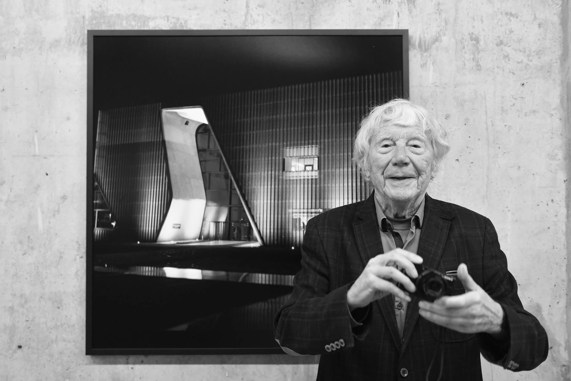 Miał 96 lat Nie żyje legendarny fotograf gwiazd! Tadeusz Rolke uwiecznił Braunek, Demarczyk i Wa…