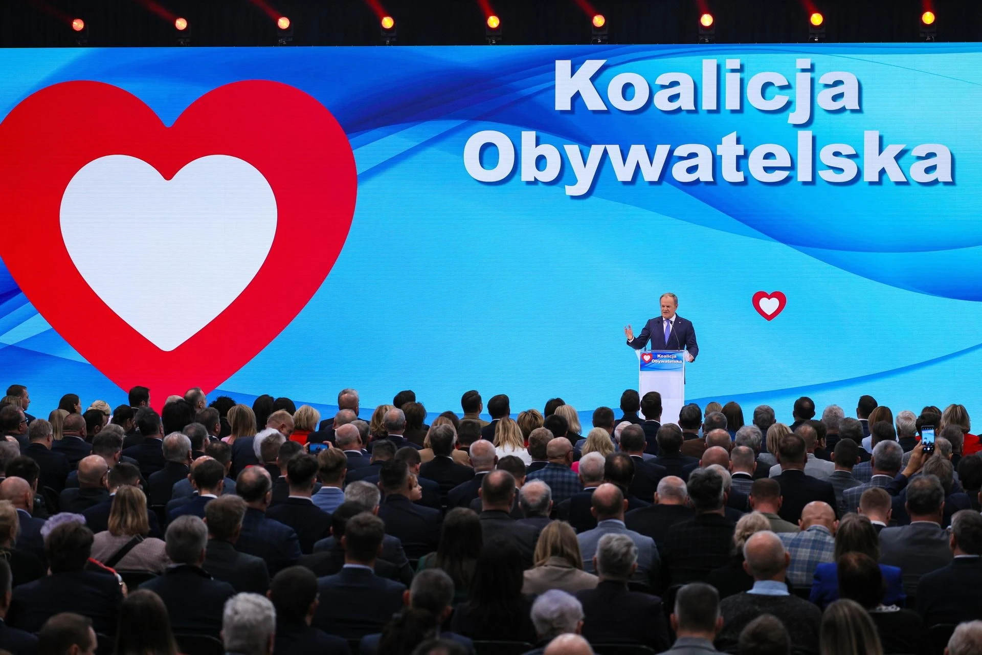 dokonała się zmiana! Tusk ogłosił: Dzisiaj się jednoczymy, bo rozumiemy, że to co nas łączy