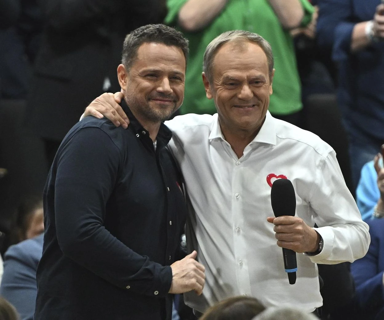Wybory prezydenckie 2025 Tusk alarmuje: 