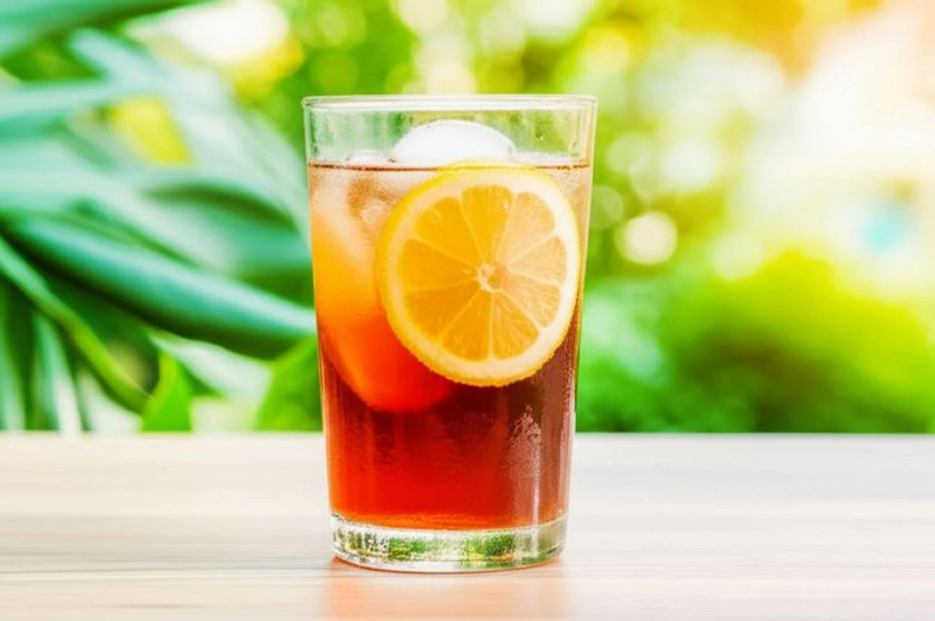 Strefa dobrego smaku Nowość od Lipton: specjalna seria herbat owocowych stworzona we współpracy z Wersow …
