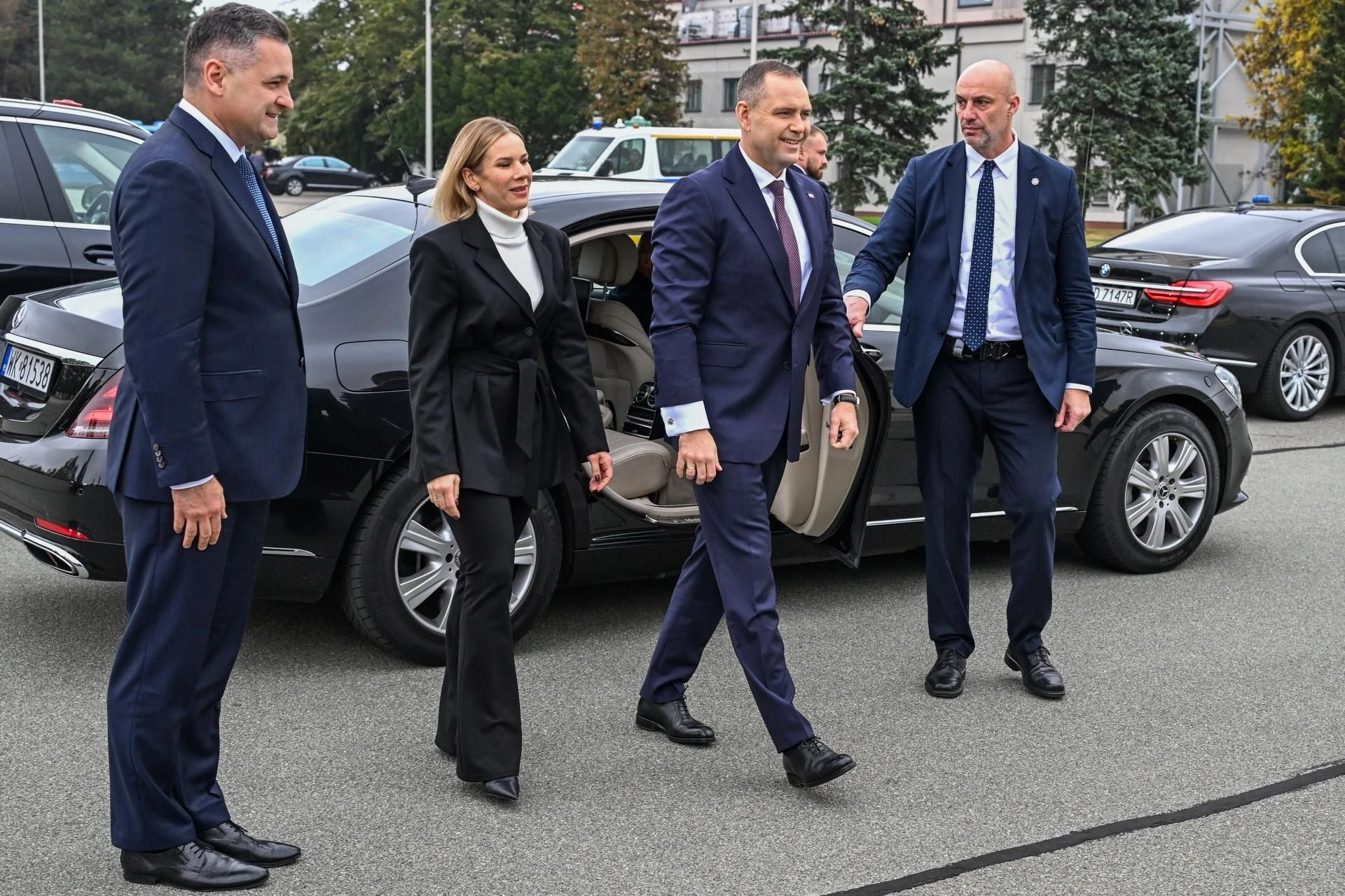 mamy zdjęcia Pierwsza para RP z wizytą w Estonii. Marta Nawrocka błyszczała