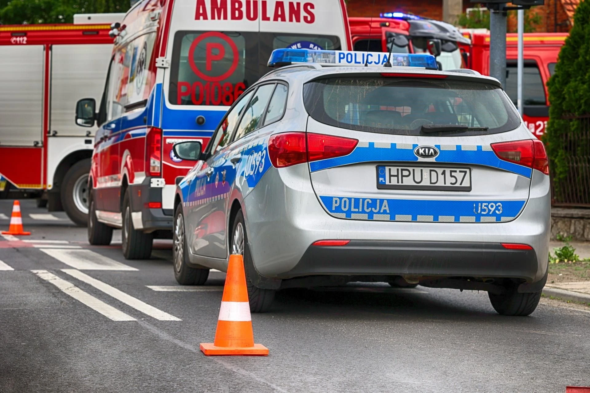 Dramat na drodze! Kierowca potrącił trzy osoby, w tym 4-letnie dziecko! Policja zdradza szczegóły