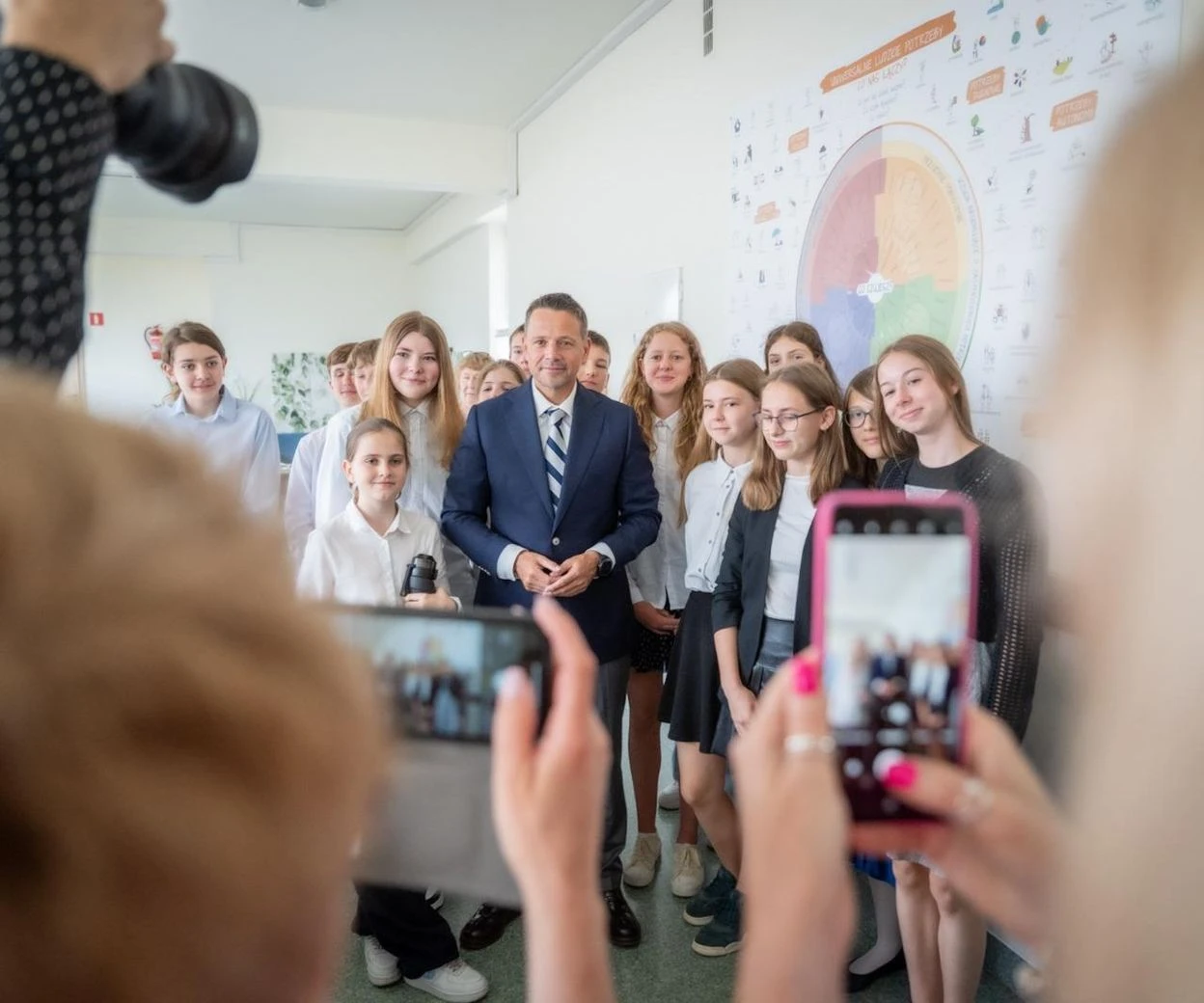 ZA GRUBE MILIONY Rewolucja w warszawskich szkołach. Rafał Trzaskowski: 