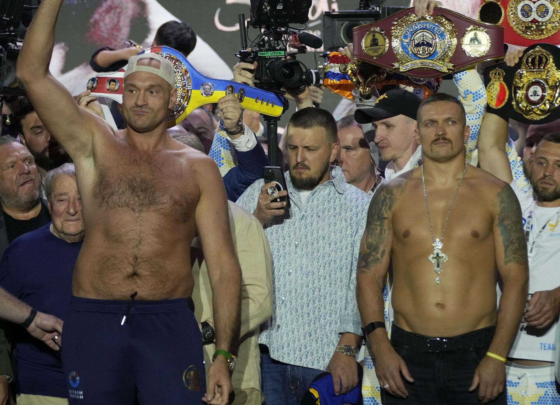 Walka już 21 grudnia Usyk - Fury 2. Znakomite wiadomości dla kibiców gruchnęły nagle! Polscy fani będą wn…