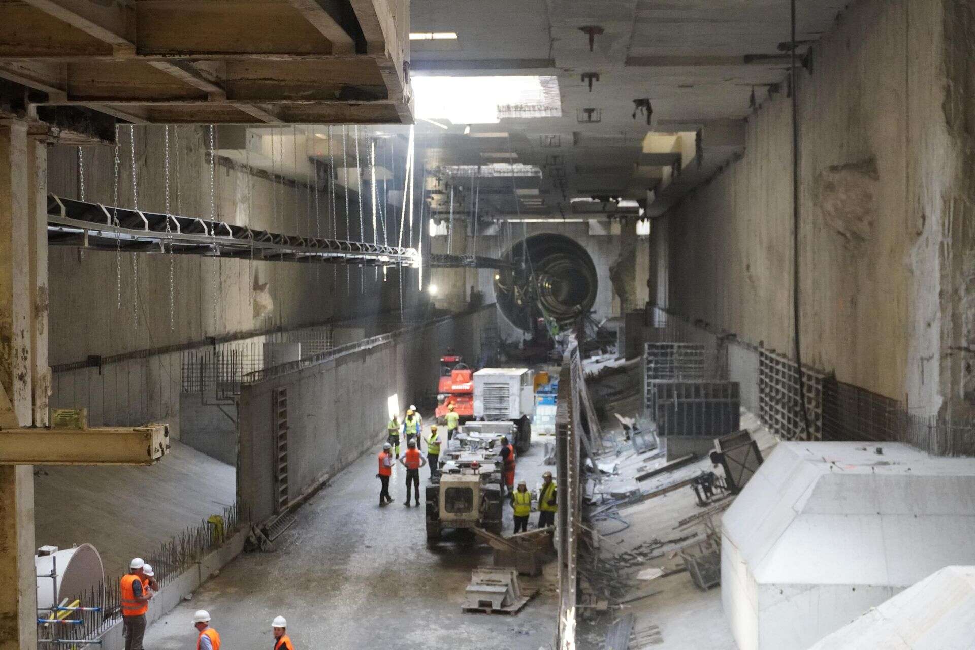 Łódź Drążenie tunelu pod Łodzią znów zostało zakłócone. Zagrożona jedna z kamienic