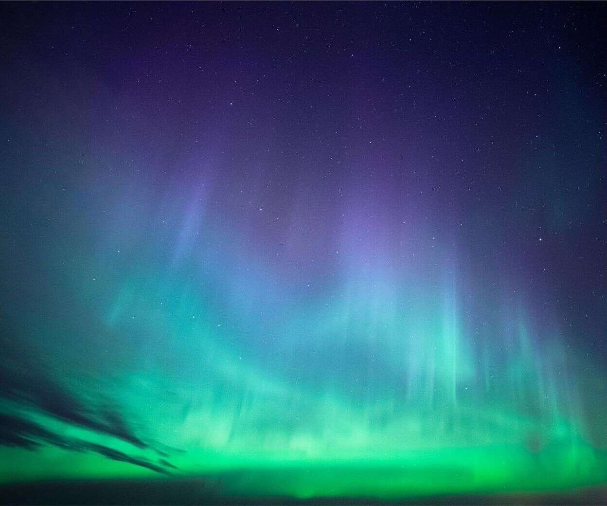 Ale niespodzianka! Zorza polarna nad Polską w Sylwestra! O której godzinie patrzeć w niebo?