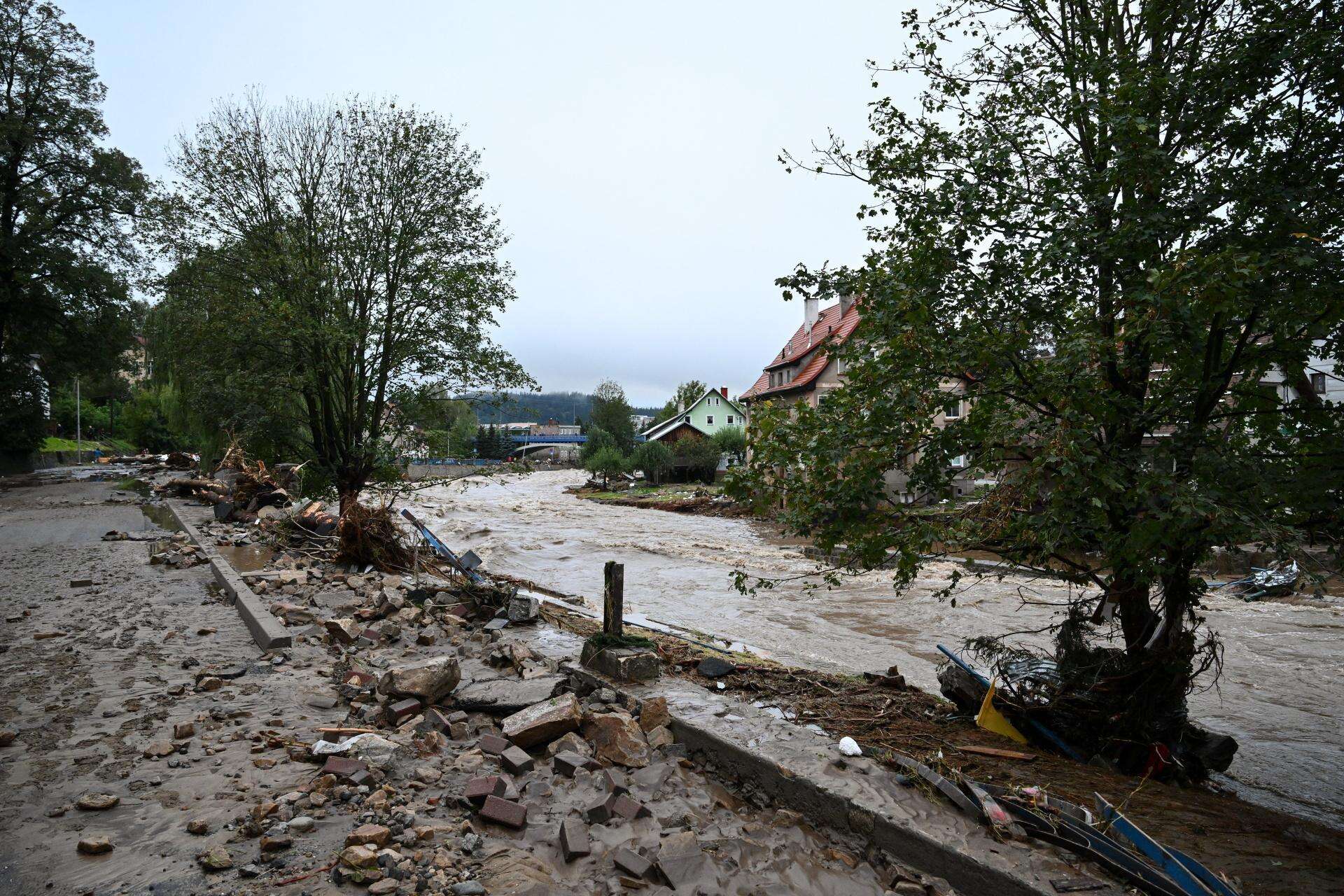 Przerażające! Mieszkańcy przerażeni skalą powodzi. 