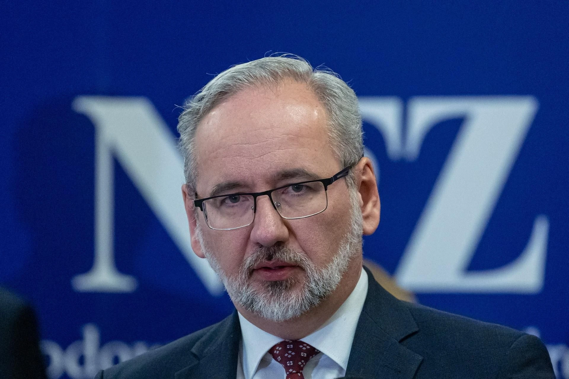 Prokuratura bada sprawę Sprawcy pobicia Adama Niedzielskiego zatrzymani. Policja ujawnia szczegóły
