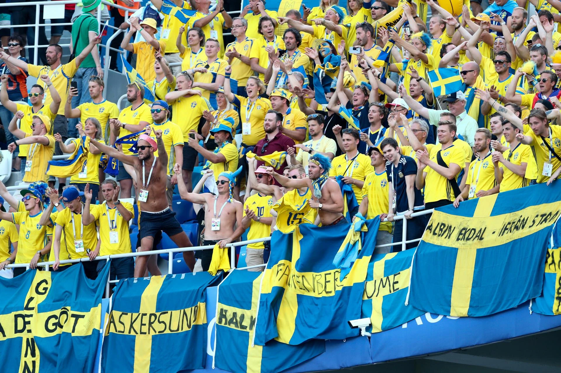 DRAMAT kibiców przed meczem Polska - Szwecja! Święto odwołane, duże zagrożenie