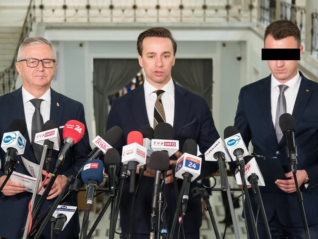 Akt oskarżenia Afera z posłem w roli głównej. Ryszard W. stanie przed sądem