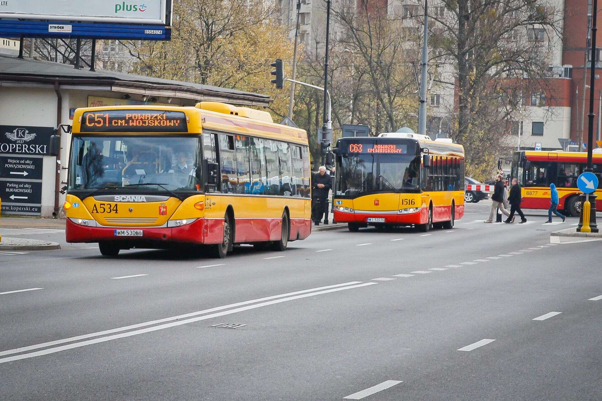 UDOGODNIENIA W Warszawie ruszają linie cmentarne. Sprawdź zmiany w trasach autobusów