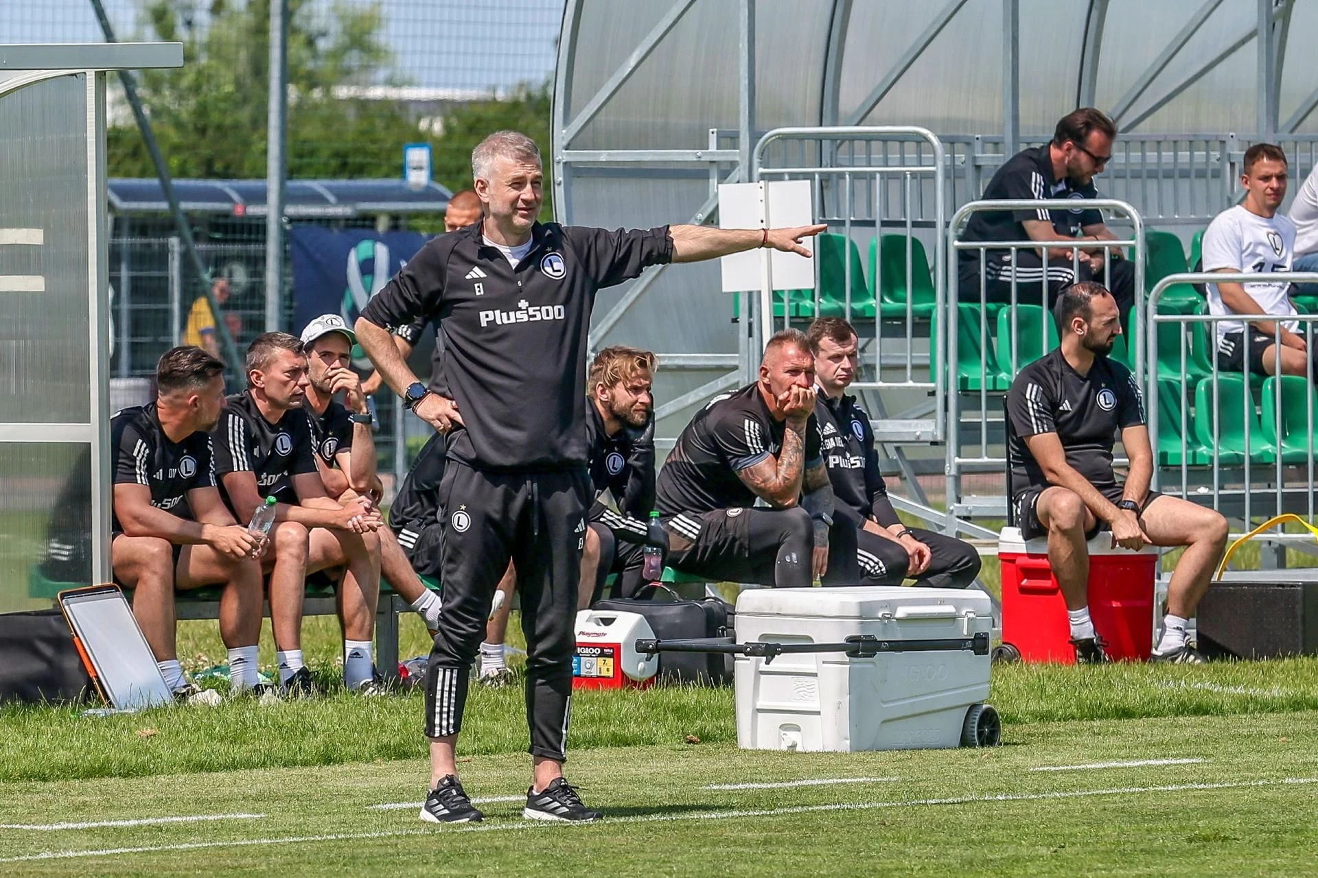 Falstart na początku misji Tak Legia wypadła w debiucie Edwarda Iordanescu. Rumun odmieni Wojskowych?