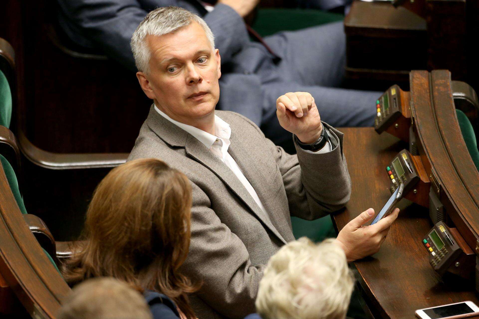 Doszło do mocnego spięcia Siemoniak nagle przyznał rację Kaczyńskiemu. Chodzi o Szydło