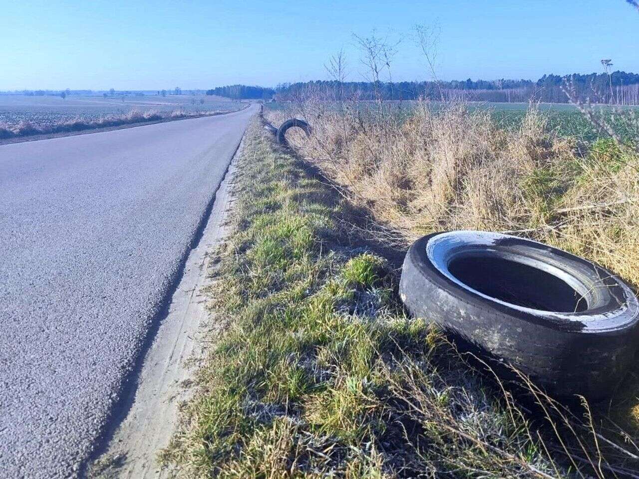 kosztowny problem Plaga w Radomiu i okolicach. Setki opon przy drogach! Jest apel do świadków