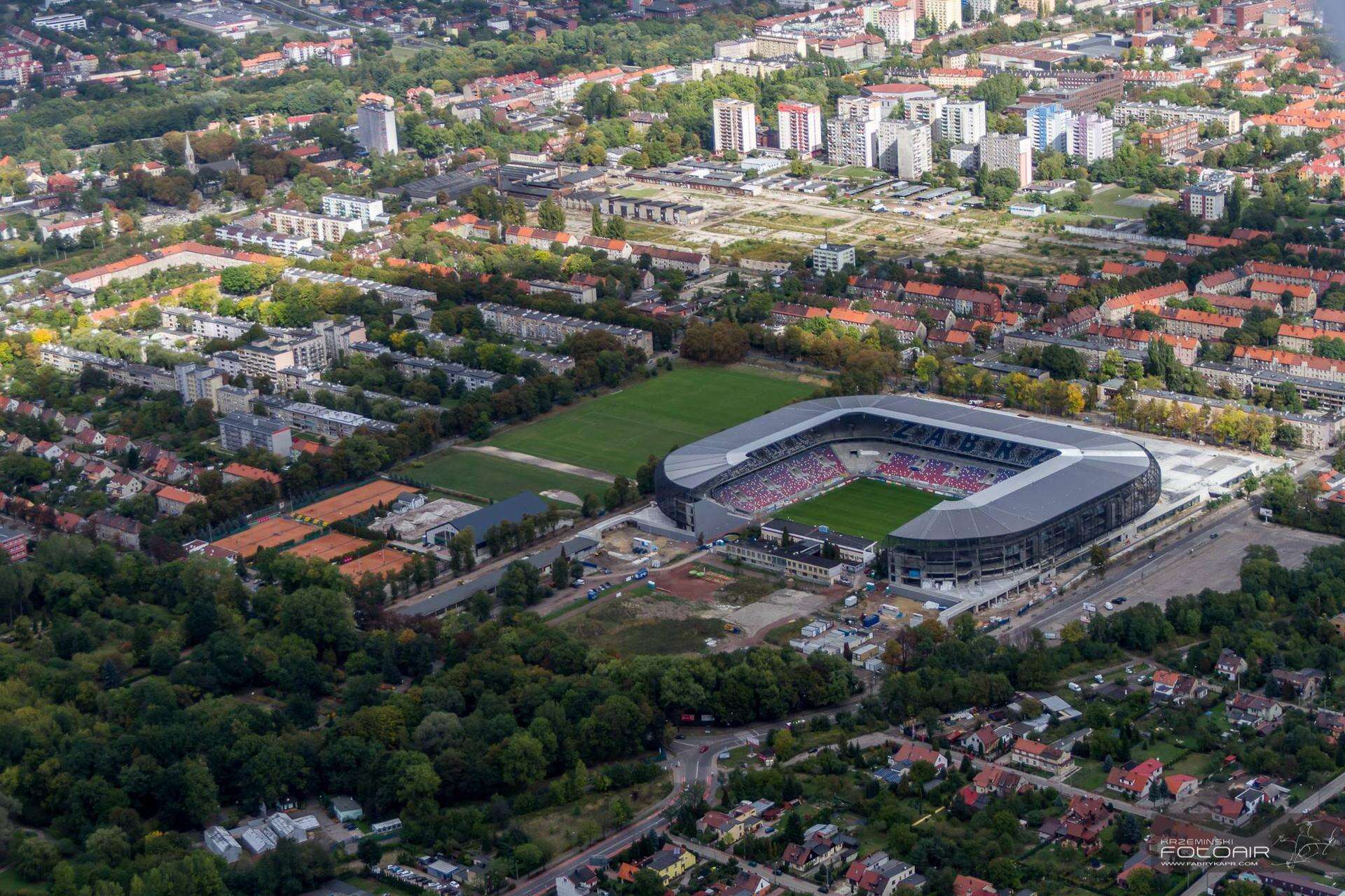 Zaciskają pasa Zabrze tonie! W długach. Chcą sprzedać klub, zwolnili urzędników