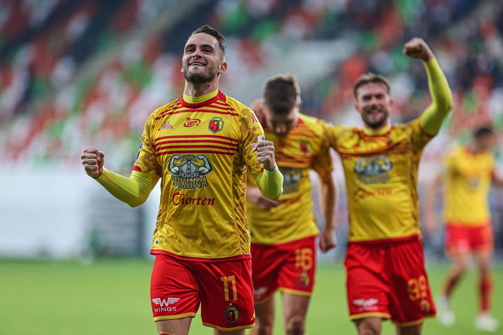 PKO BP Ekstraklasa Kryzys już za mistrzem Polski. Jagiellonia rozbiła Zagłębie i dogoniła Lecha Poznań