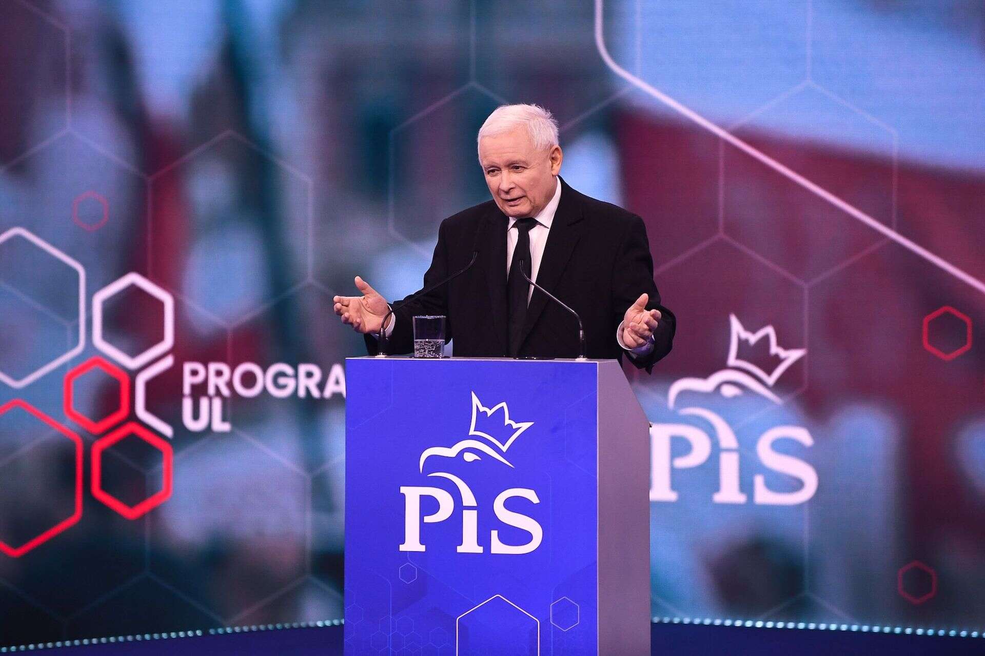 znamienne słowa Kaczyński jednym zdaniem przeciął wszelkie spekulacje. Chodzi o kandydata PiS na pre…