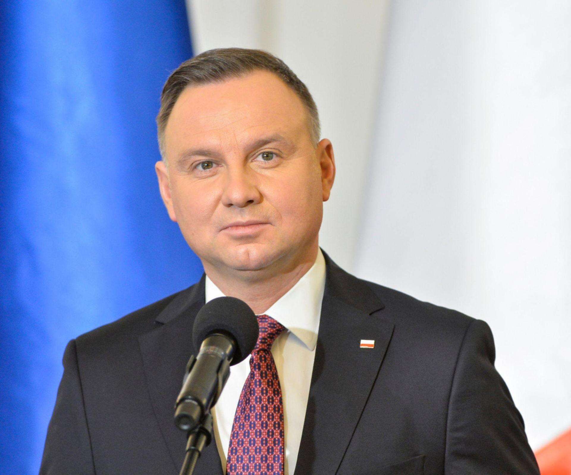 Wszystkich zamurowało! Andrzej Duda nagle zadzwonił do programu na żywo. „Pan poseł nie zapowiadał”?