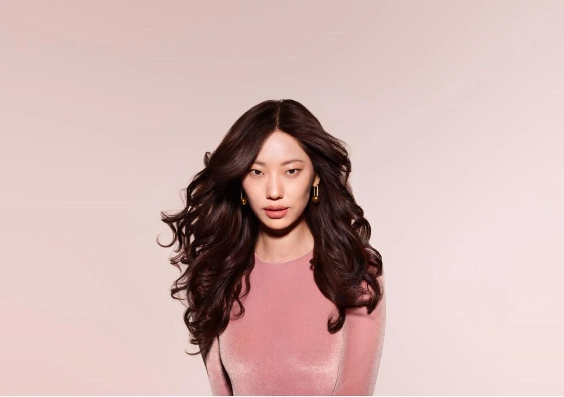 Strefa beauty Dyson nadaje nowy wymiar pięknu dzięki nowemu urządzeniu Airwrap Co-anda 2x™ - Su…