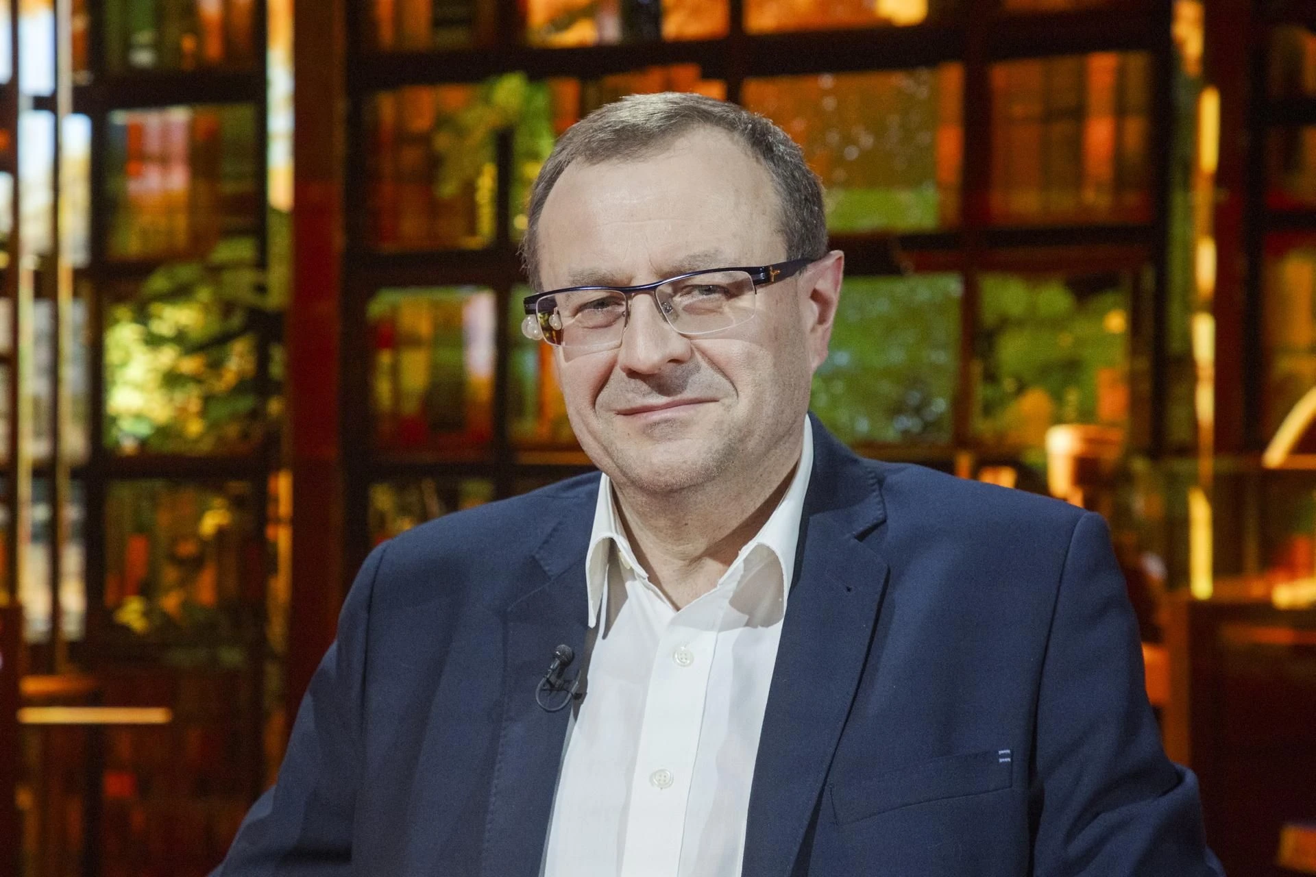 Dudek o Polityce Prof. Dudek nie ma złudzeń. „Na naszych oczach” dzieje się coś ważnego