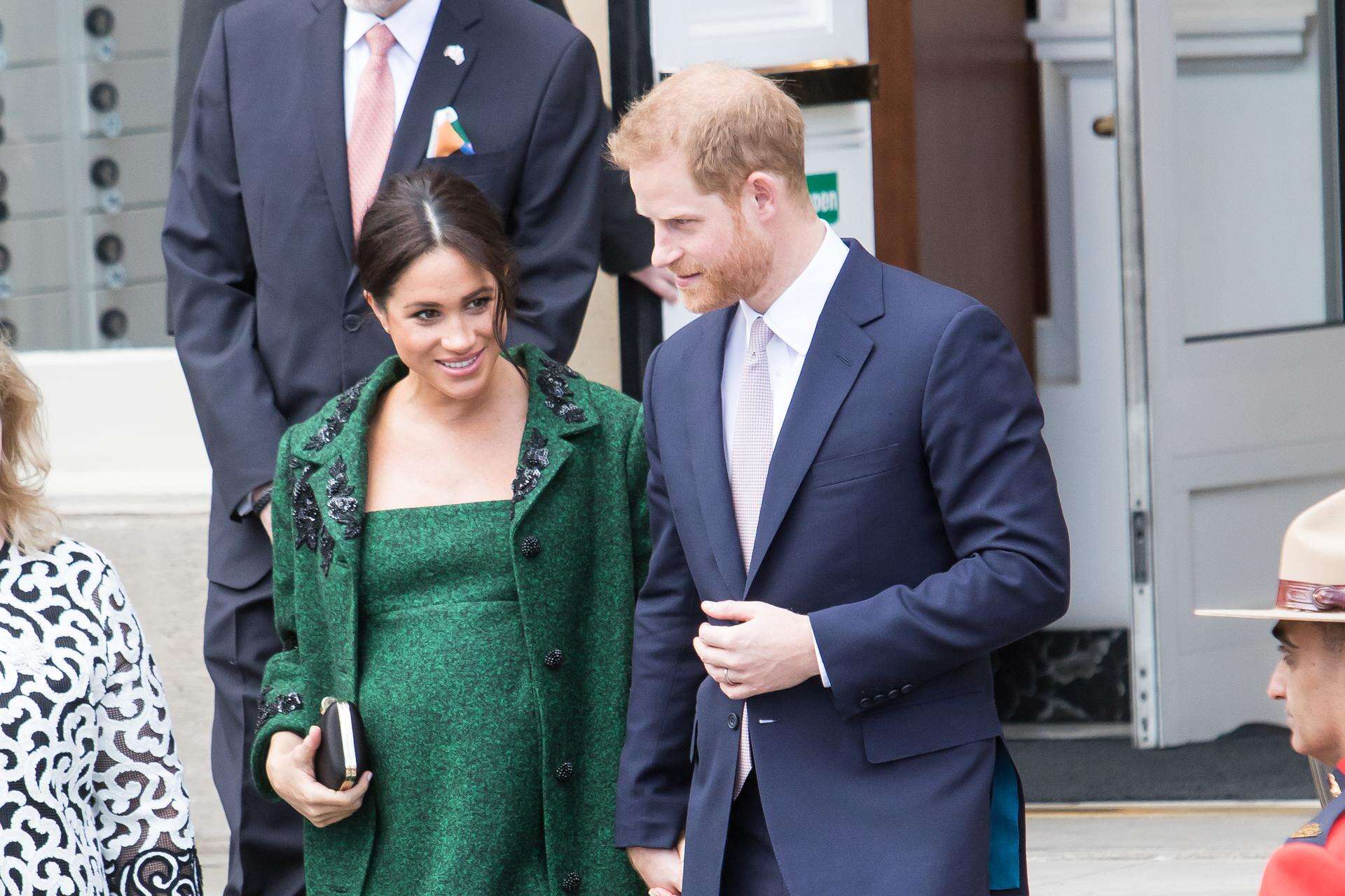 Rodzina królewska Sensacyjne plotki o Meghan i Harrym! Kłopoty w małżeństwie?