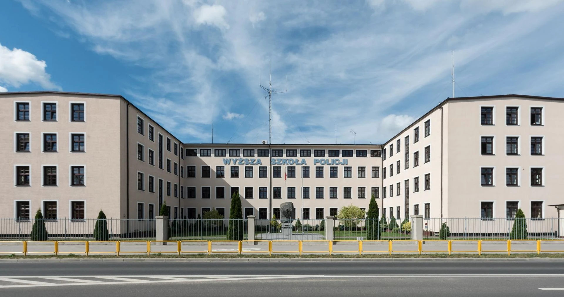 Zachorowało ok. 100 osób Grypa żołądkowa w policji. Winny jeden student?
