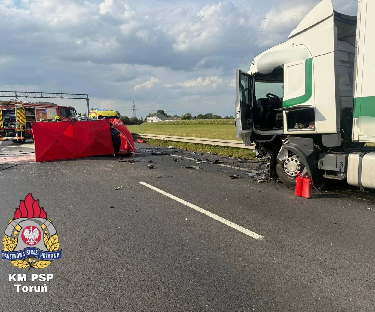 uwaga kierowcy! Śmiertelny wypadek na DK 91 pod Chełmżą. Droga całkowicie zablokowana! [ZDJĘCIA]